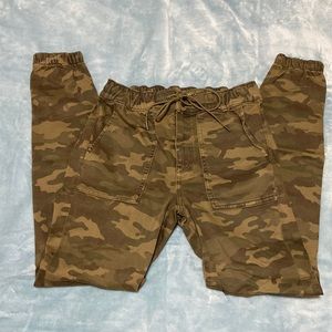 Camo print pants